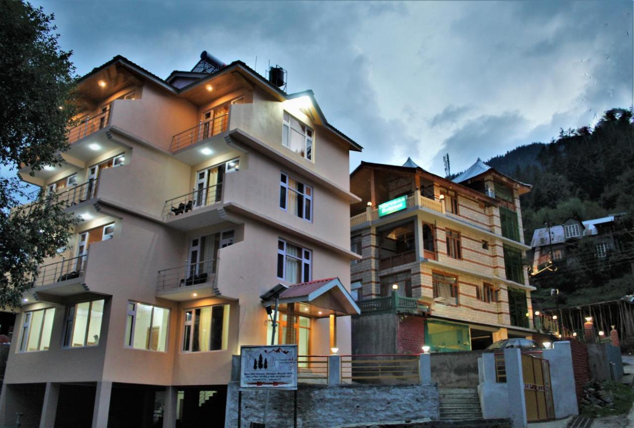 Hotel Nirvana Hills Manali (Himachal Pradesh)